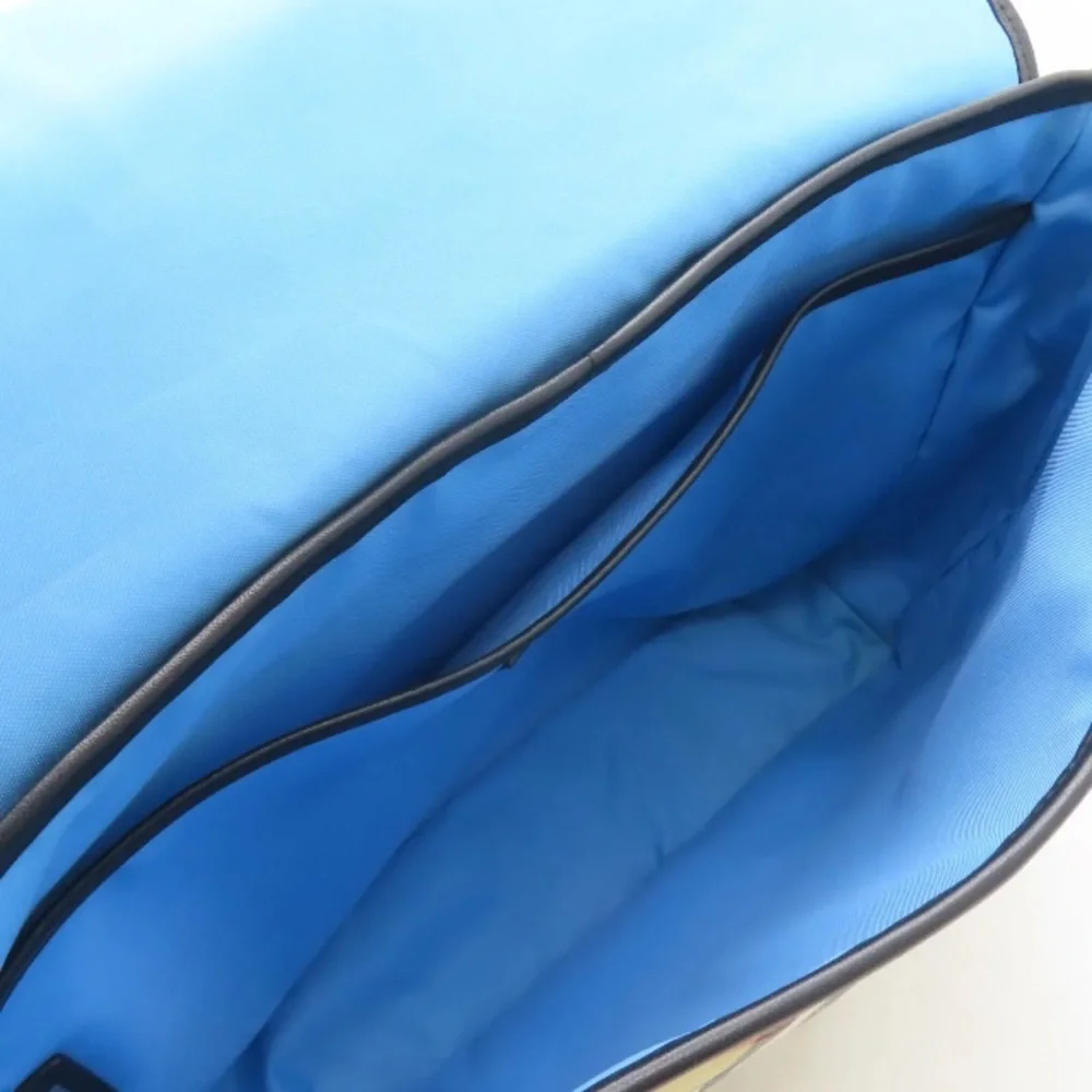 💎 COLLECTABLE 💎 RARE MONSTER FLAP BURBERRY BACKPACK - Picture 13 of 15